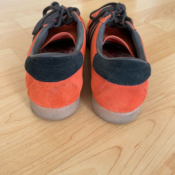 Adidas Trinidad and Tobago trainers Size 9.5 - Picture 3 of 7